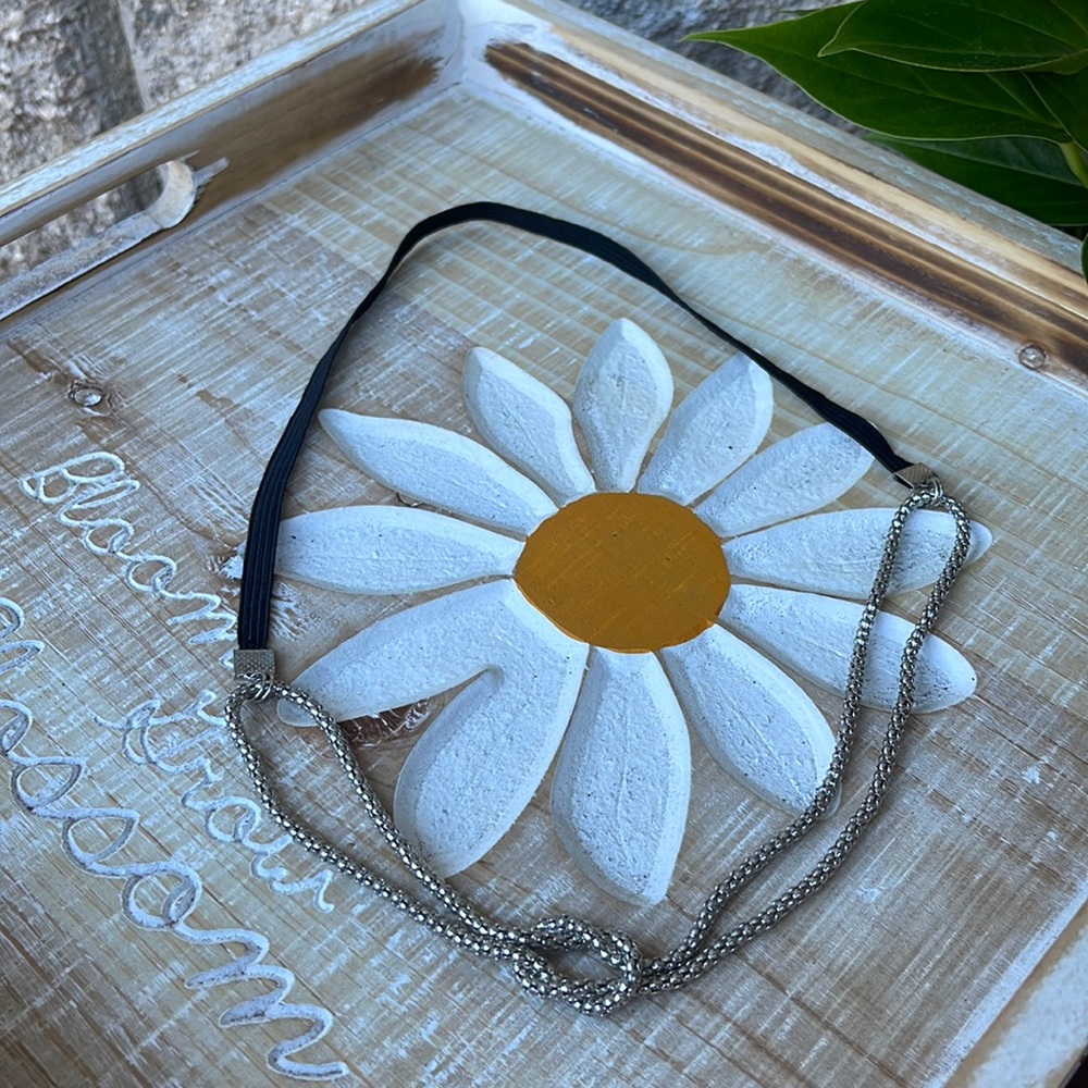 Headband with Knot Detail